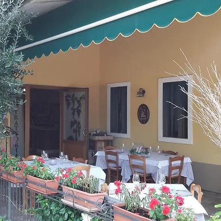 La Pergola 3*