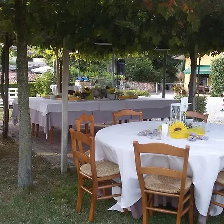 La Pergola Vendégház 3*